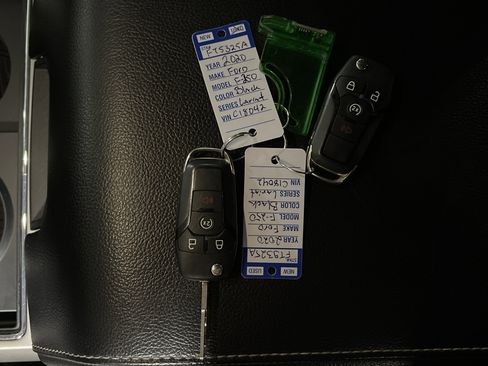 Used 2020 Ford F250 Lariat image 27