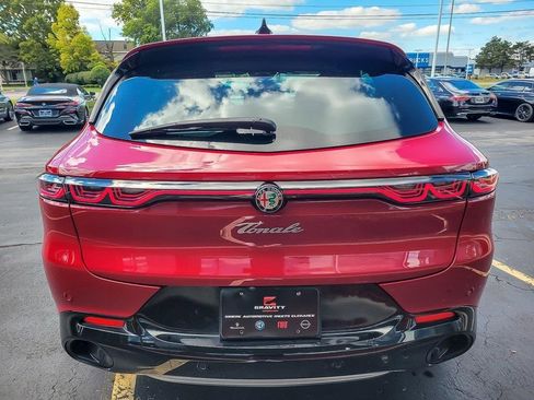 Used 2024 Alfa Romeo Tonale Ti image 5