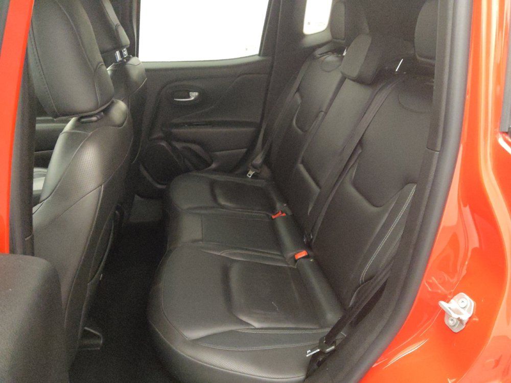 Used 2020 Jeep Renegade Limited AWD/4WD image 18