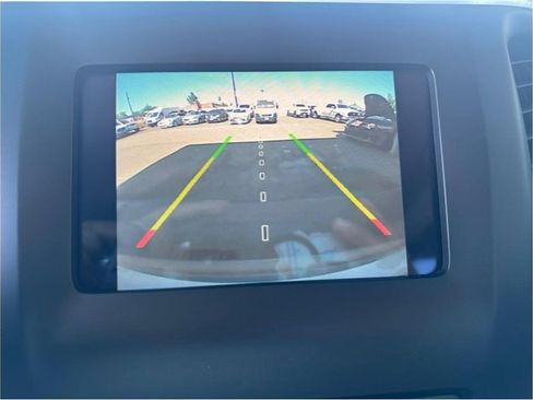 Used 2019 Jeep Cherokee Latitude Plus image 17