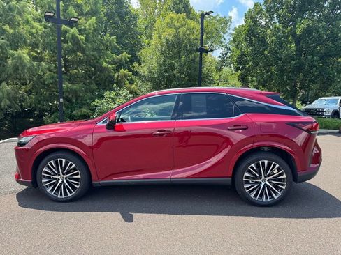 Used 2025 Lexus RX 350 w/ Convenience Package AWD/4WD image 2