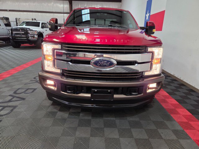 Used 2017 Ford F250 King Ranch w/ FX4 Off-Road Package AWD/4WD image 21
