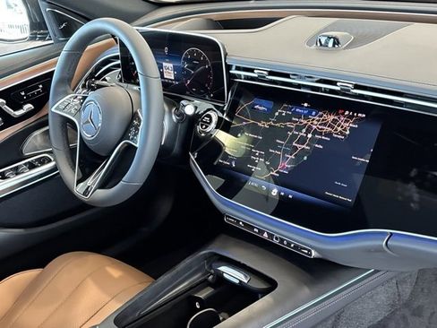 New 2026 Mercedes-Benz E 350 4MATIC Sedan image 22