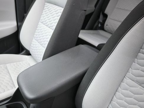 Used 2018 Chevrolet Equinox LT image 14