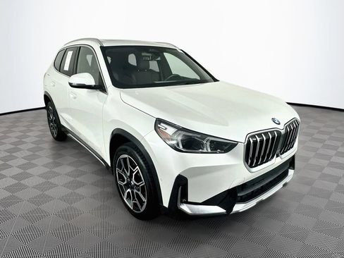 Used 2025 BMW X1 xDrive28i w/ Premium Package AWD/4WD image 2