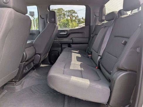 Used 2021 Chevrolet Silverado 1500 Custom Trail Boss AWD/4WD image 12