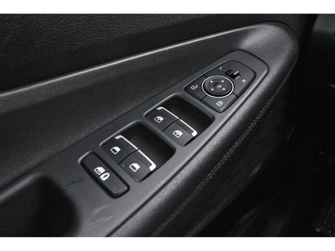 Used 2022 Hyundai Santa Fe XRT FWD image 23