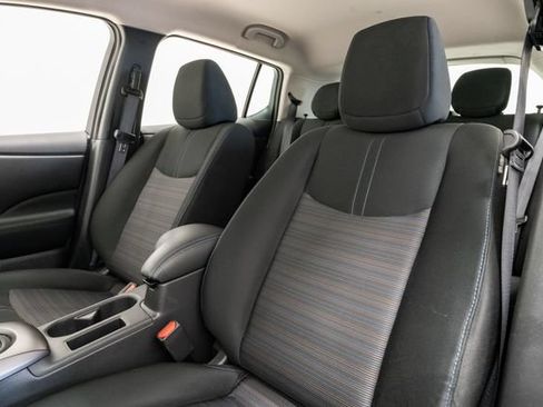 Used 2025 Nissan Leaf S FWD image 9