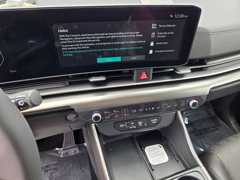 New 2026 Kia Carnival SX FWD image 9
