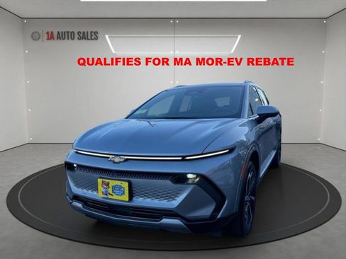 Used 2024 Chevrolet Equinox EV LT image 1