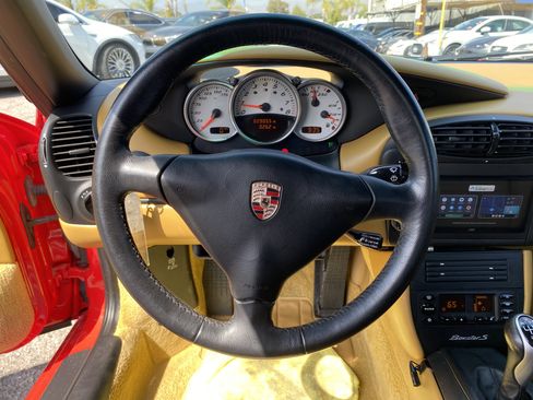 Used 2001 Porsche Boxster S RWD image 10