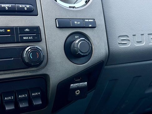 Used 2012 Ford F250 XLT w/ XLT Interior Pkg AWD/4WD image 28