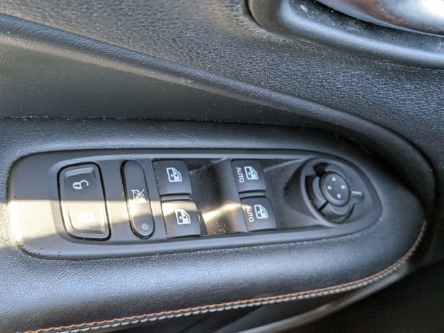 Used 2019 Jeep Compass Latitude w/ Popular Equipment Group FWD image 22