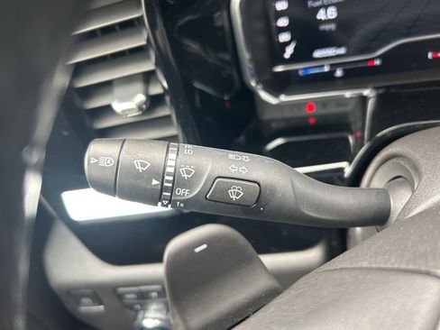 Certified 2023 GMC Sierra 1500 SLT image 13