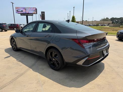 Certified 2026 Hyundai Elantra Sport FWD image 3