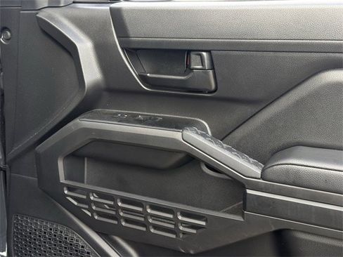 Used 2024 Toyota Tacoma SR image 28