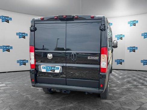 New 2026 RAM ProMaster 2500 w/ Quick Order Package 22G SLT FWD image 3