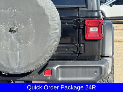 Used 2018 Jeep Wrangler Unlimited Rubicon image 7