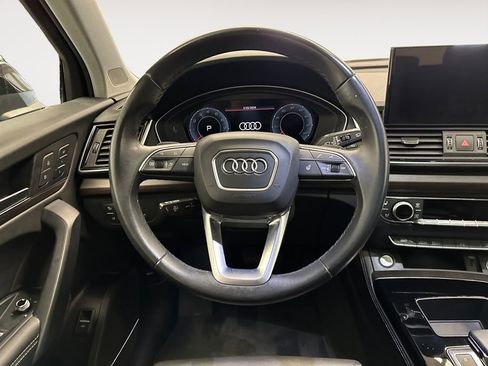 Used 2023 Audi Q5 2.0T Premium Plus w/ Premium Plus Package AWD/4WD image 11