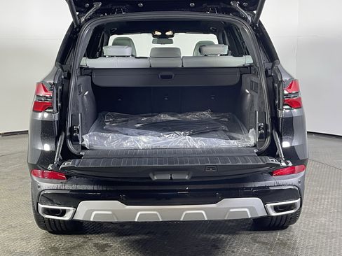 New 2026 BMW X5 xDrive40i image 8