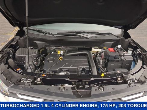 New 2026 Chevrolet Equinox LT w/ Convenience Package II AWD/4WD image 24