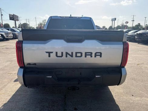 Used 2025 Toyota Tundra SR5 w/ SR5 Premium Package AWD/4WD image 7