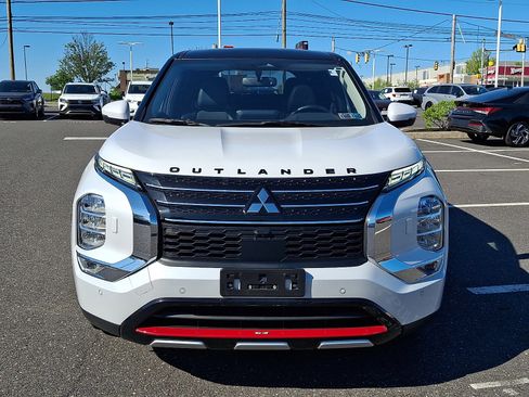 Used 2024 Mitsubishi Outlander Ralliart AWD/4WD image 2