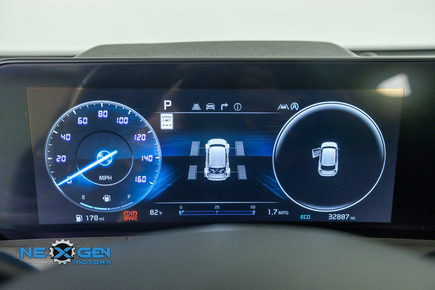 Used 2024 Kia Telluride SX Prestige X-Pro AWD/4WD image 17