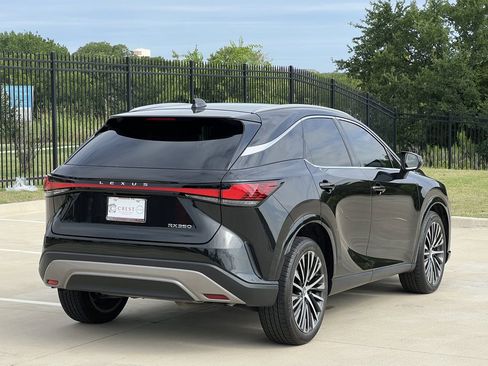 Used 2024 Lexus RX 350 Premium Plus w/ Convenience Package FWD image 4