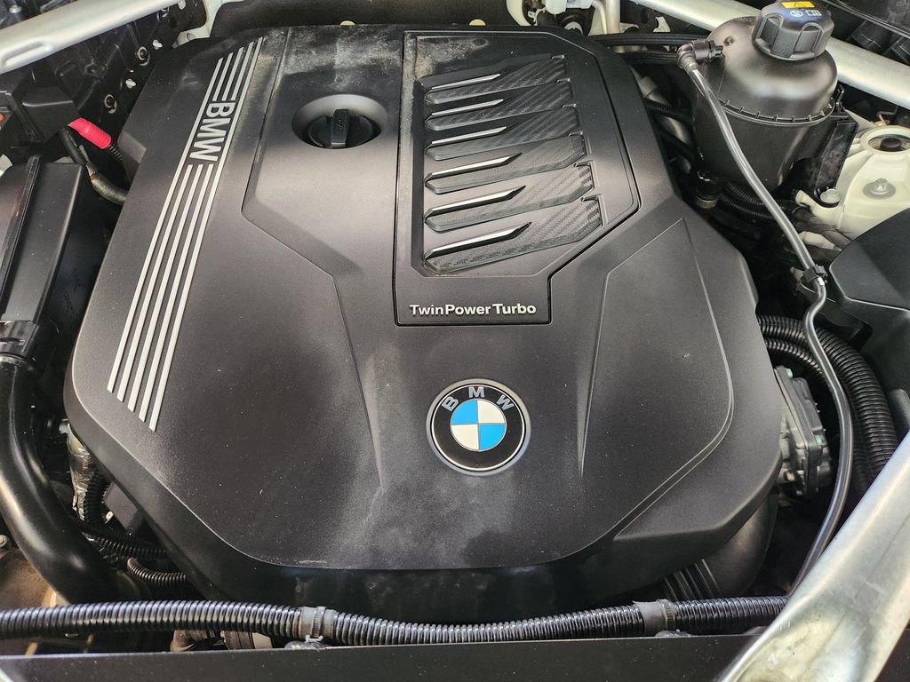 Used 2019 BMW X5 xDrive40i w/ Premium Package 2 AWD/4WD image 32