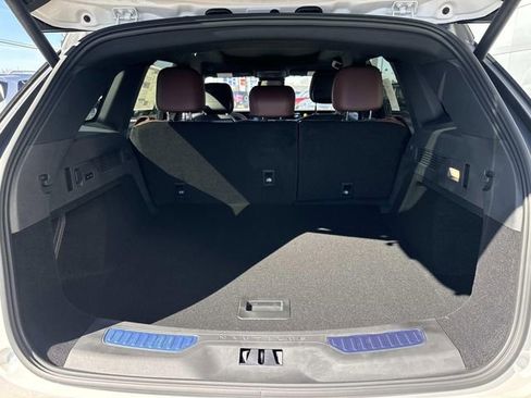 New 2026 Lincoln Nautilus Reserve w/ Jet Appearance Package image 11