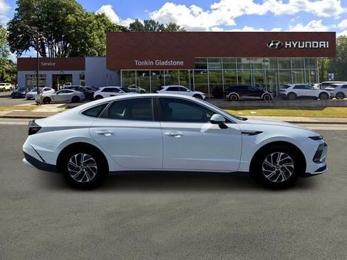 New 2026 Hyundai Sonata Blue image 9
