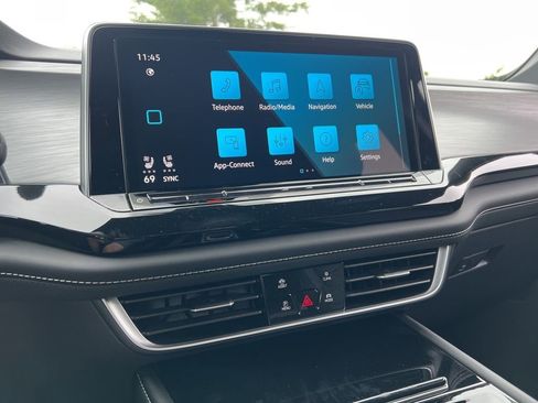 New 2026 Volkswagen Atlas Cross Sport SE AWD/4WD image 20