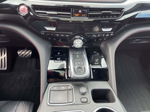 Used 2023 Acura MDX A-Spec image 28