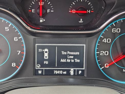 Used 2017 Chevrolet Cruze LS image 21