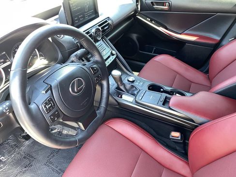 Used 2023 Lexus IS 300 w/ Comfort Package RWD image 29
