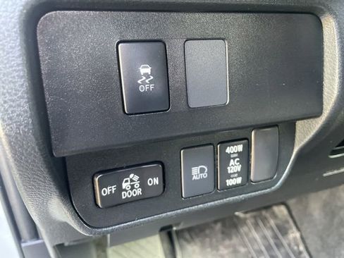 Used 2021 Toyota Tacoma TRD Sport image 20