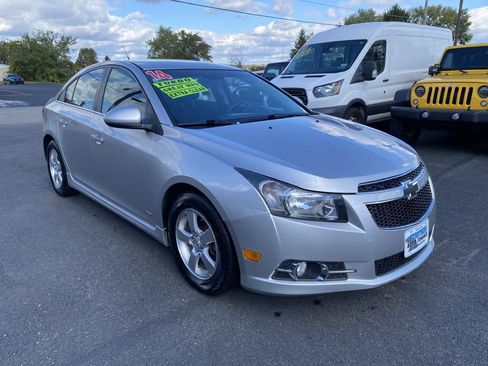 Used 2014 Chevrolet Cruze LT image 3