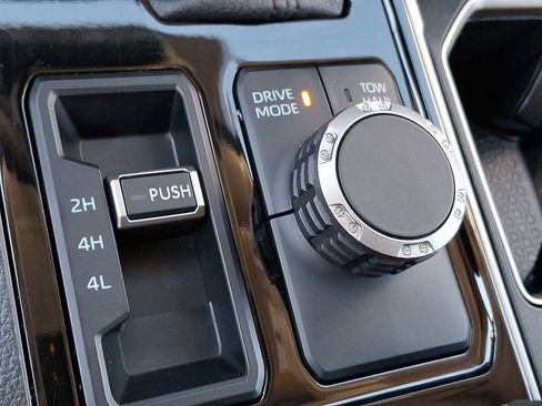 Used 2023 Toyota Tundra SR5 image 17