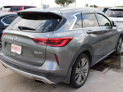 Used 2022 INFINITI QX50 Sensory FWD image 12