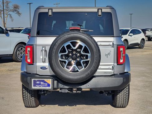 Used 2022 Ford Bronco Outer Banks image 8