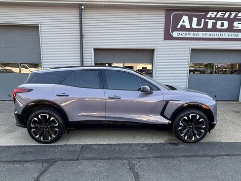 Used 2024 Chevrolet Blazer EV RS AWD/4WD image 2