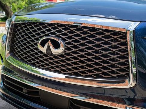 Used 2023 INFINITI QX80 Sensory w/ All-Season Package AWD/4WD image 14