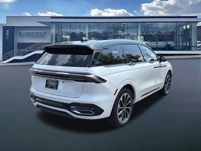 New 2026 Lincoln Nautilus Reserve AWD/4WD image 8