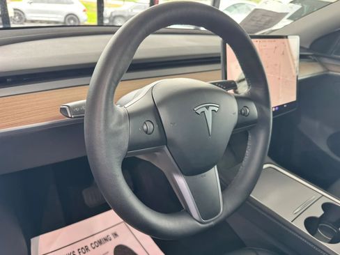 Used 2023 Tesla Model Y Long Range image 25