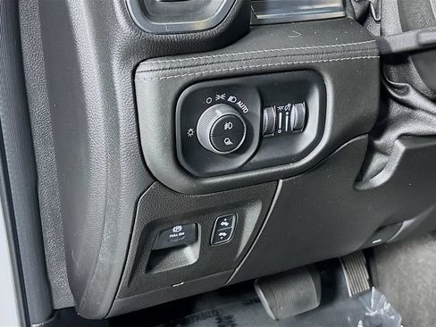 Used 2020 RAM 1500 Limited AWD/4WD image 10