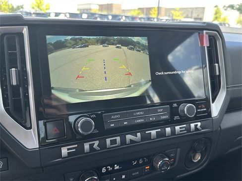 New 2025 Nissan Frontier SV w/ SV Convenience Package image 23