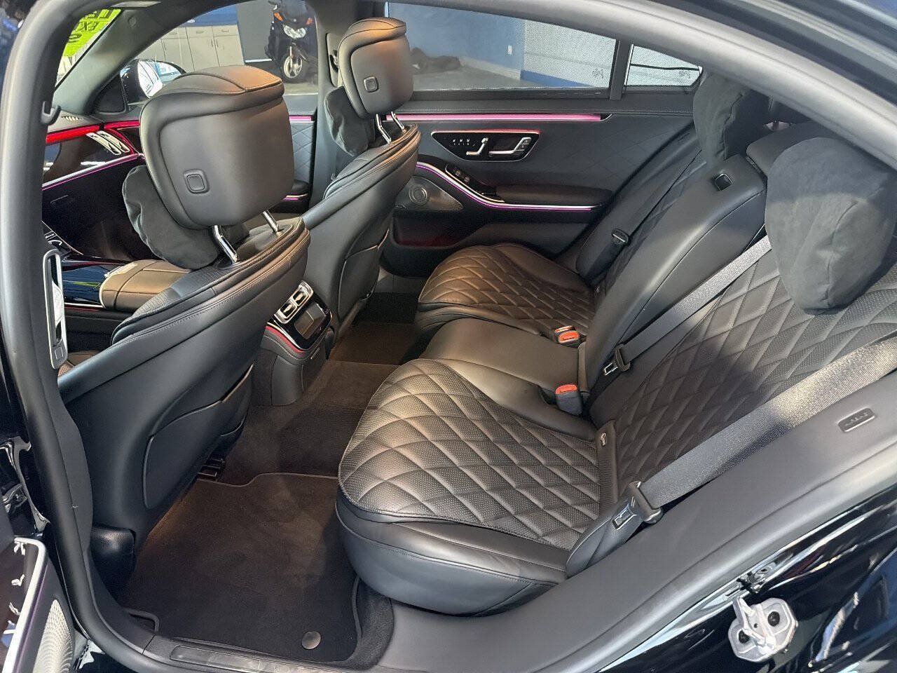 Used 2024 Mercedes-Benz S 580 4MATIC Sedan image 21