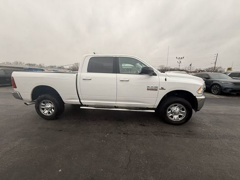 Used 2018 RAM 2500 SLT image 2
