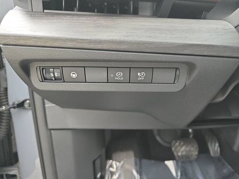 Used 2023 Nissan Ariya FWD image 36